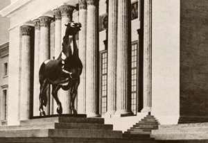 Recuperan caballos de bronce que nazis arrebataron a jud&iacute;os
