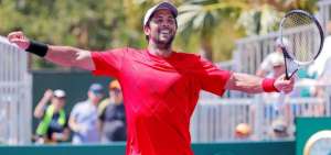 Verdasco pidi&oacute; que expulsen al padre de Kokkinakis en pleno partido
