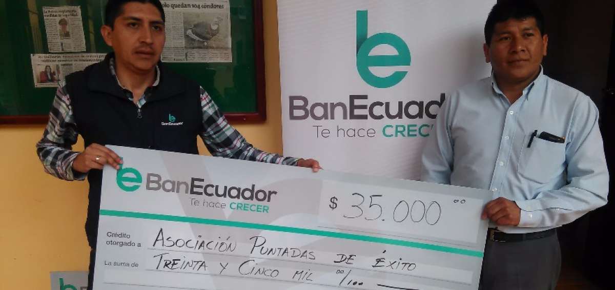 BanEcuador entreg&oacute; $ 164 mil a tres asociaciones en Chimborazo