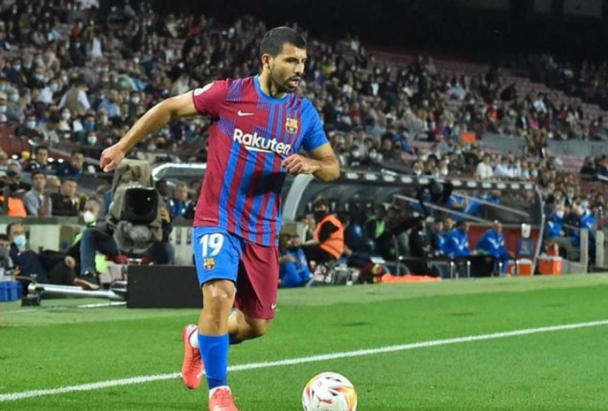 El &acute;Kun&acute; Ag&uuml;ero podr&iacute;a retirarse por una enfermedad maligna