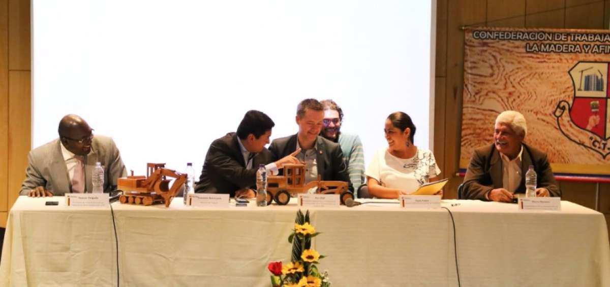 El evento tuvo lugar en el Auditorio del Banco Central del Ecuador.