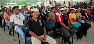 Pobladores de comunidades huaoranis de Pastaza y Orellana acudieron a una capacitaci&oacute;n por parte del CNE.
