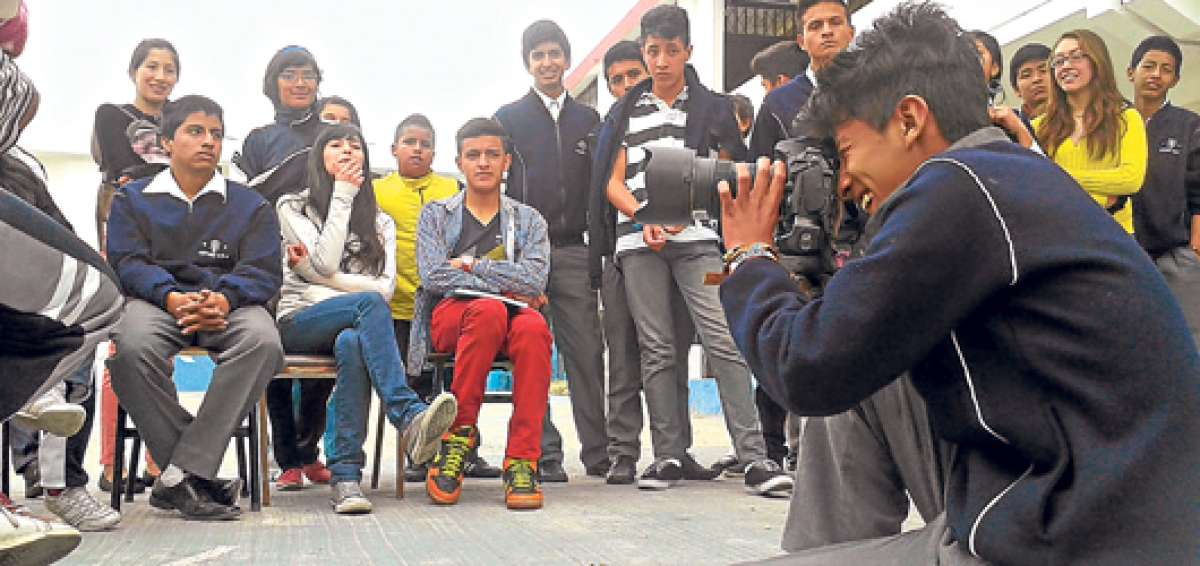 Las clases de fotograf&iacute;a fueron bien aprovechadas por los estudiantes de los colegios Manuel J. Calle, Zoila Esperanza Palacio, Octavio Cordero y Antonio &Aacute;vila. Foto: Jos&eacute; Luis Llivisaca / El Tel&eacute;grafo