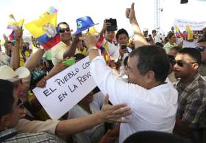 El Mandatario emiti&oacute; el Enlace Ciudadano 429 desde Muey, en Santa Elena. Foto: Presidencia 