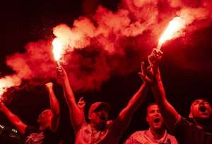 Festejos del PSG derivan en disturbios y cientos de arrestos en Francia