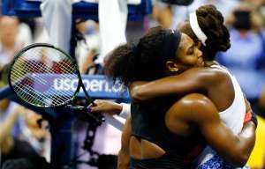 Serena Williams sigue firme en la cima de la WTA