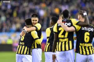 Renato Ibarra marca en Holanda (Video)