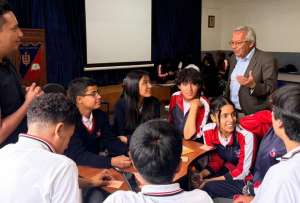 100 estudiantes quiteños diseñan ideas para una movilidad sin emisiones