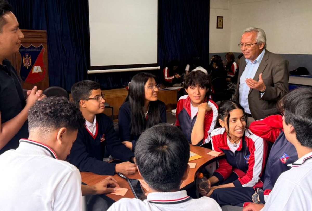 100 estudiantes quiteños diseñan ideas para una movilidad sin emisiones