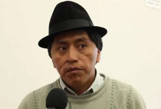 Ex presidente de la Conaie, Humberto Cholango, retenido en aeropuerto de Bolivia