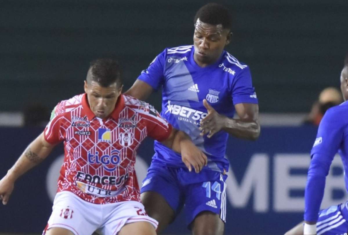 Emelec rescató un empate en su visita a Independiente Petrolero