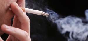 Fumar cambia c&eacute;lulas pulmonares, las prepara para desarrollar c&aacute;ncer, seg&uacute;n estudio