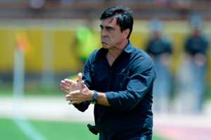 Quinteros no dirigir&aacute; cinco fechas y volver&aacute; para el Cl&aacute;sico 