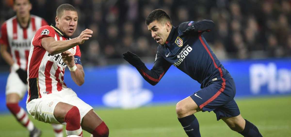 Atl&eacute;tico y PSV empatan 0-0 en la ida de octavos de la Champions