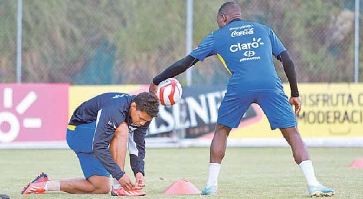 Jefferson Montero, delantero del Swansea de Inglaterra, se concentr&oacute; el pasado viernes en la Casa de la Selecci&oacute;n, de cara a la Copa Am&eacute;rica Chile 2015. Foto: Archivo / El Tel&eacute;grafo