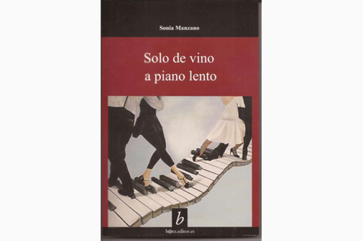 Solo de vino a piano lento