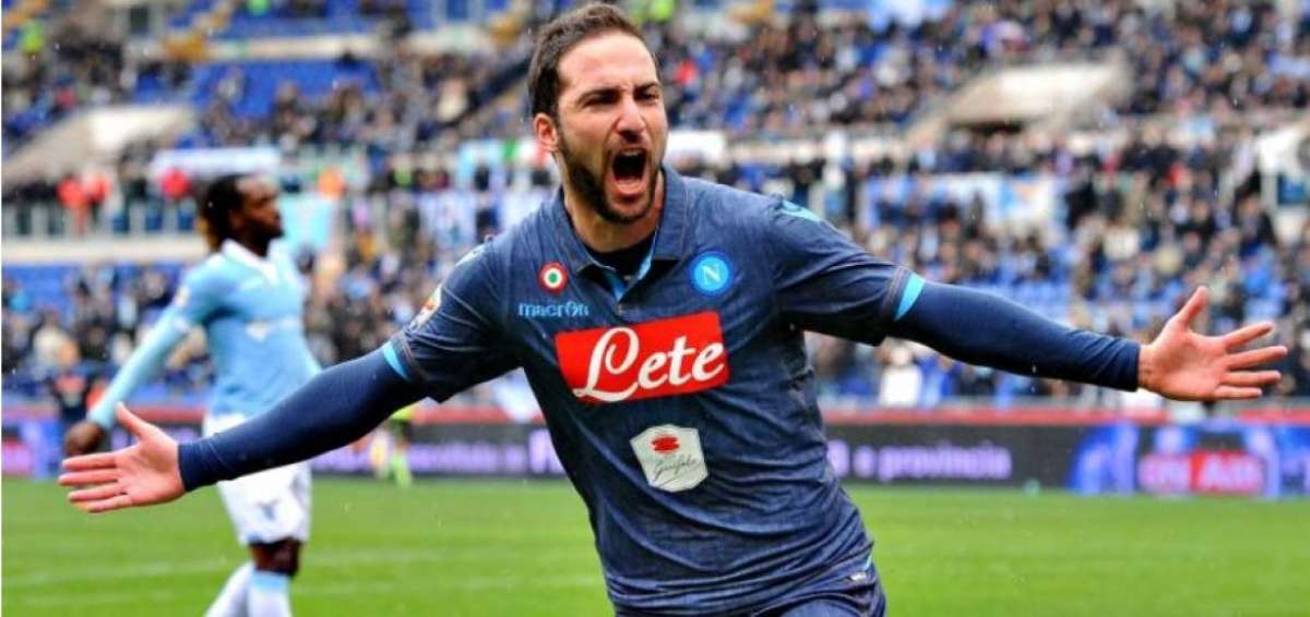 Gonzalo Higua&iacute;n estuvo en Real Madrid antes de marcharse al N&aacute;poles italiano.