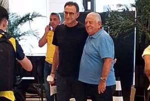Luis Chiriboga Acosta visitó el hotel de la selección