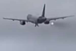 Pasajeros de vuelo Quito-Cuenca fueron reubicados tras desv&iacute;o de emergencia
