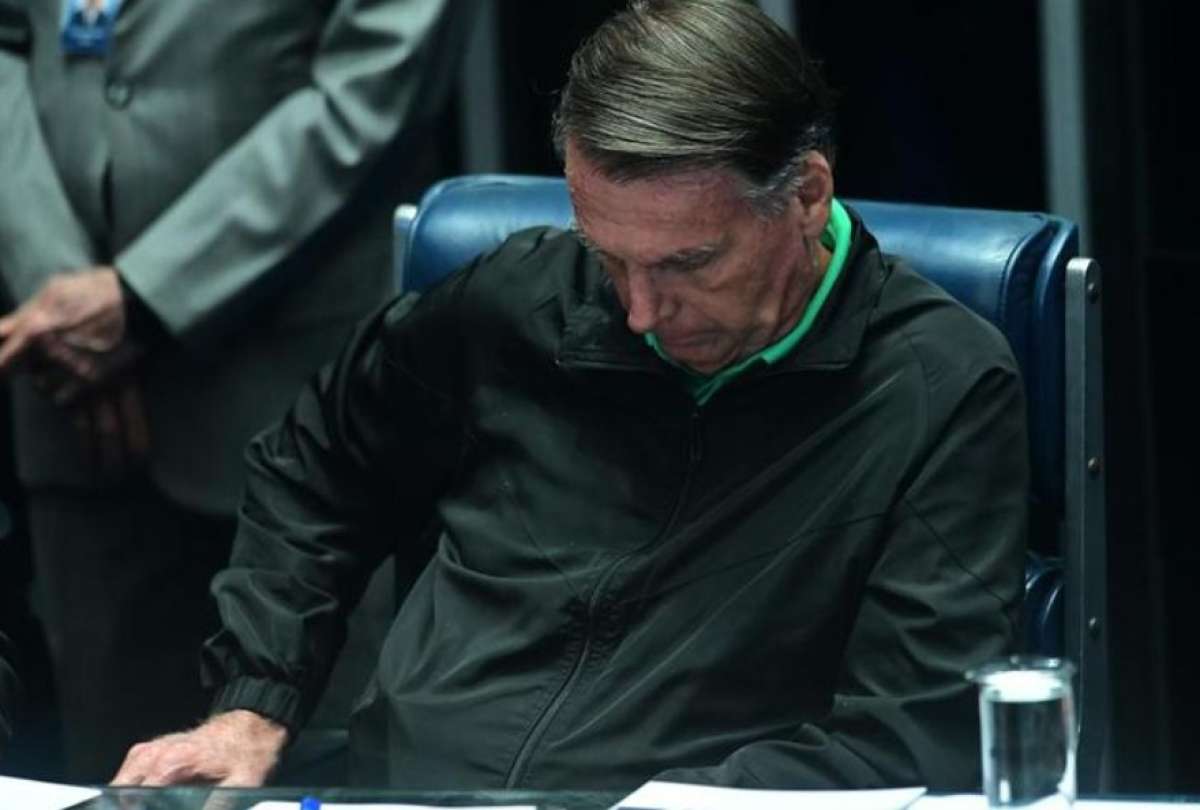 Justicia ordenó prisión preventiva para Jair Bolsonaro, expresidente de Brasil.