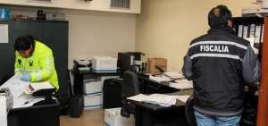 Agentes fiscales y de la Polic&iacute;a ejecutaron allanamientos en varios inmuebles. 