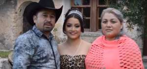 Los 15 a&ntilde;os de Rub&iacute;, una fiesta de pueblo vuelta extravagancia por las redes