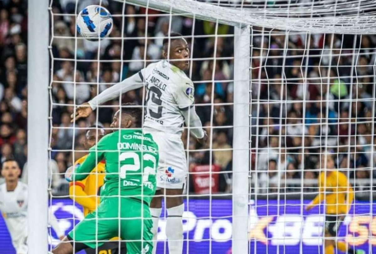 Las directivas de Liga de Quito y Barcelona llegaron a un acuerdo para las finales