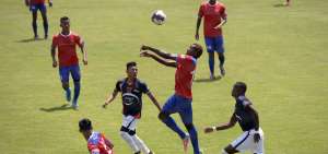 La Copa Ecuador, que ser&aacute; transmitida por la plataforma de la red social Twitter, empez&oacute; el s&aacute;bado pasado con el encuentro entre Everest e Insutec.