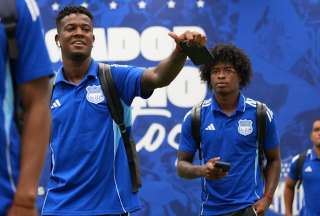 Emelec tiene tres nombres listos para firmar contrato