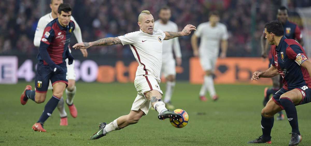 La Roma sufre para ganar en su visita a G&eacute;nova