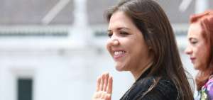 La vicepresidenta Mar&iacute;a Alejandra Vicu&ntilde;a particip&oacute; este lunes en el Cambio de Guardia en el Palacio de Carondelet. 