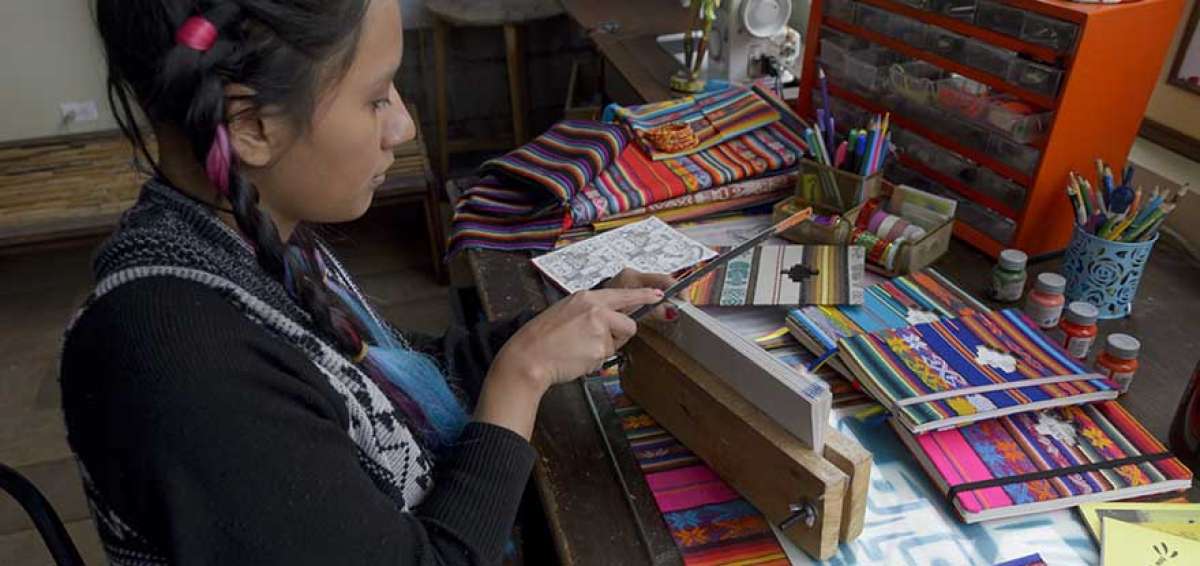 Claudia Ram&oacute;n y sus agendas artesanales, Kachina, estar&aacute;n presentes en la Feria de Emprendimiento en la avenida Naciones Unidas, en Quito