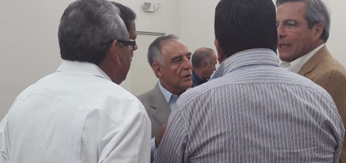 Moncayo present&oacute; 14 propuestas de su plan de gobierno