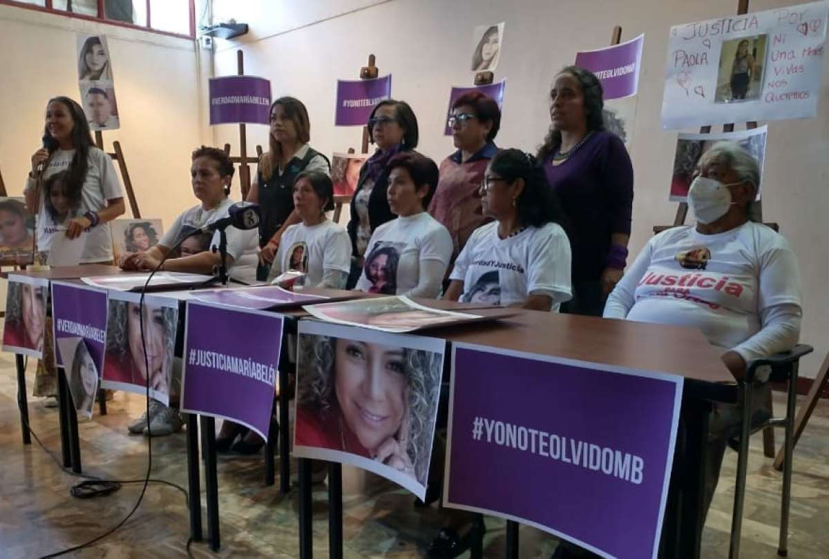 La madre de la abogada dio una rueda de prensa para exigir justicia