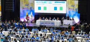 El pleno del CNE present&oacute; los resultados del recuento de votos efectuado este martes en Quito.