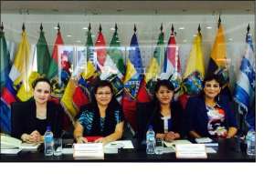 Las autoridades debatieron el rol de las mujeres en la pol&iacute;tica p&uacute;blica. Foto: Tomada del Twitter del Congope.