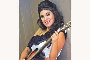 Kattia Cardozo firmar&aacute; su primer CD (Video)