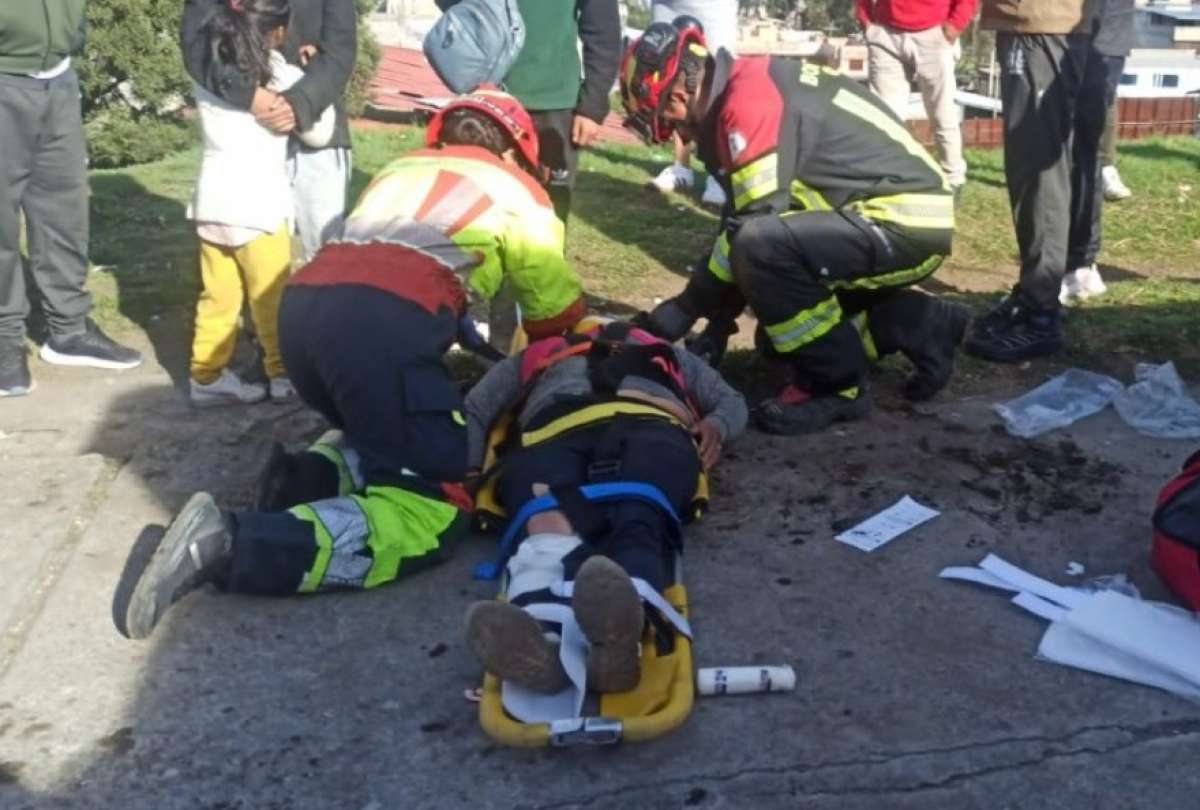 Cuatro peatones atropellados en la av. Simón Bolívar, en Quito