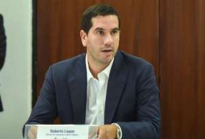 El ministro de Infraestructura y Transporte, Roberto Luque, abord&oacute; varias problem&aacute;ticas este martes.