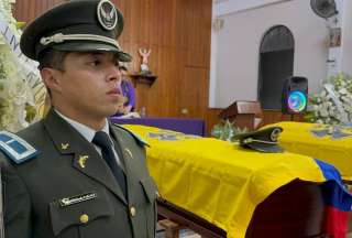 Compañeros de los policías rindieron homenaje a los dos uniformados asesinados en Tarifa