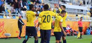 La &lsquo;Tri&rsquo; festej&oacute; su clasificaci&oacute;n a la siguiente fase