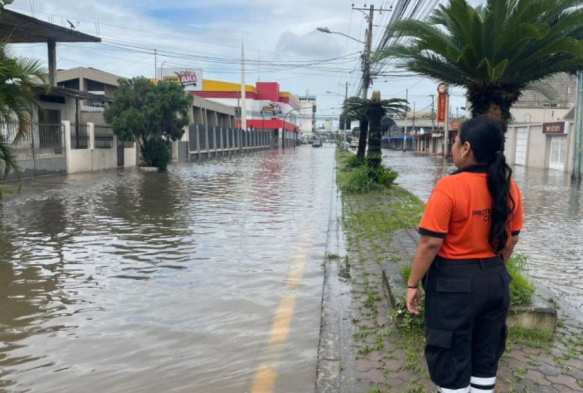 El Inamhi advierte lluvias intensas este 24 de febrero