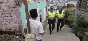 Moradores del cerro Las Cabras, divididos por intervenci&oacute;n policial