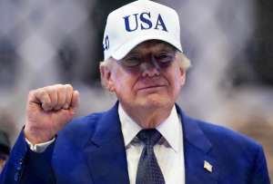 Trump asegura que Cuba se aproxima a la &oacute;rbita de EE. UU. tras nuevas sanciones