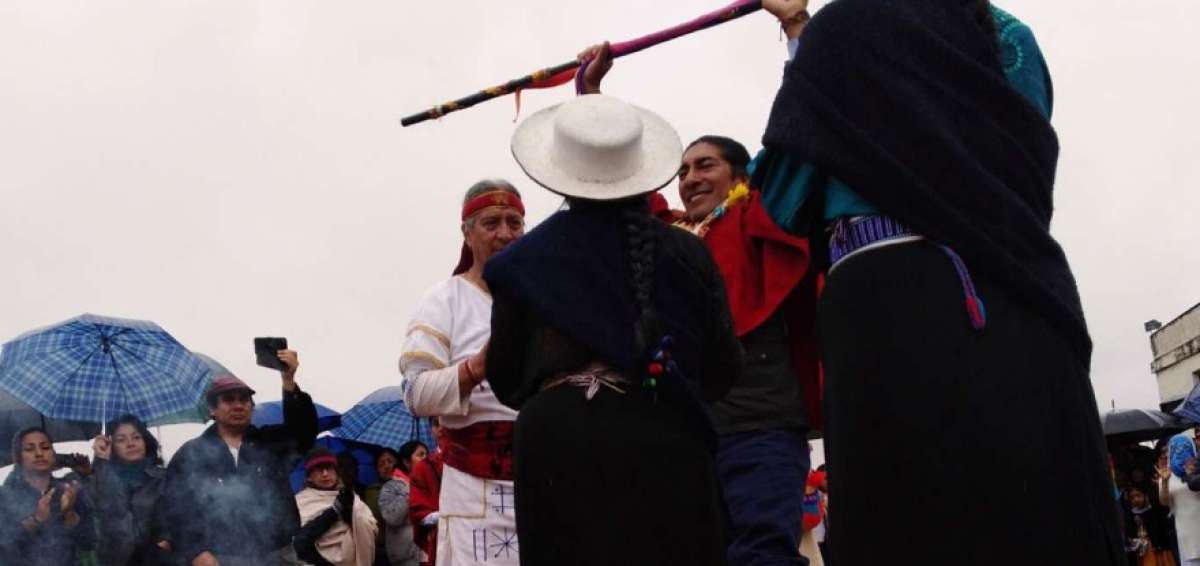En el Complejo Arqueol&oacute;gico Pumapungo se dio la ceremonia andina en la que se posesion&oacute; el nuevo prefecto, Yaku P&eacute;rez.