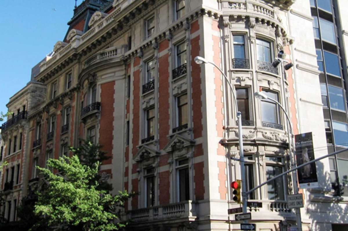Carlos Slim pone en venta su mansi&oacute;n de Nueva York para hacer historia