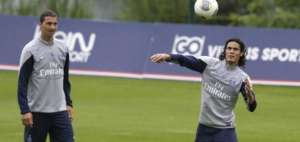 El a&ntilde;o pasado el PSG sancion&oacute; a Cavani (d) y Ezequiel Lavezzi con dos partidos de suspensi&oacute;n.