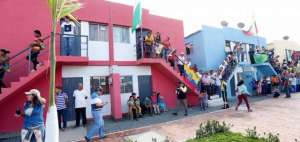 El conjunto habitacional, ubicado en el kil&oacute;metro 1,5 v&iacute;a Babahoyo-Montalvo, est&aacute; junto al colegio r&eacute;plica Eugenio Espejo.