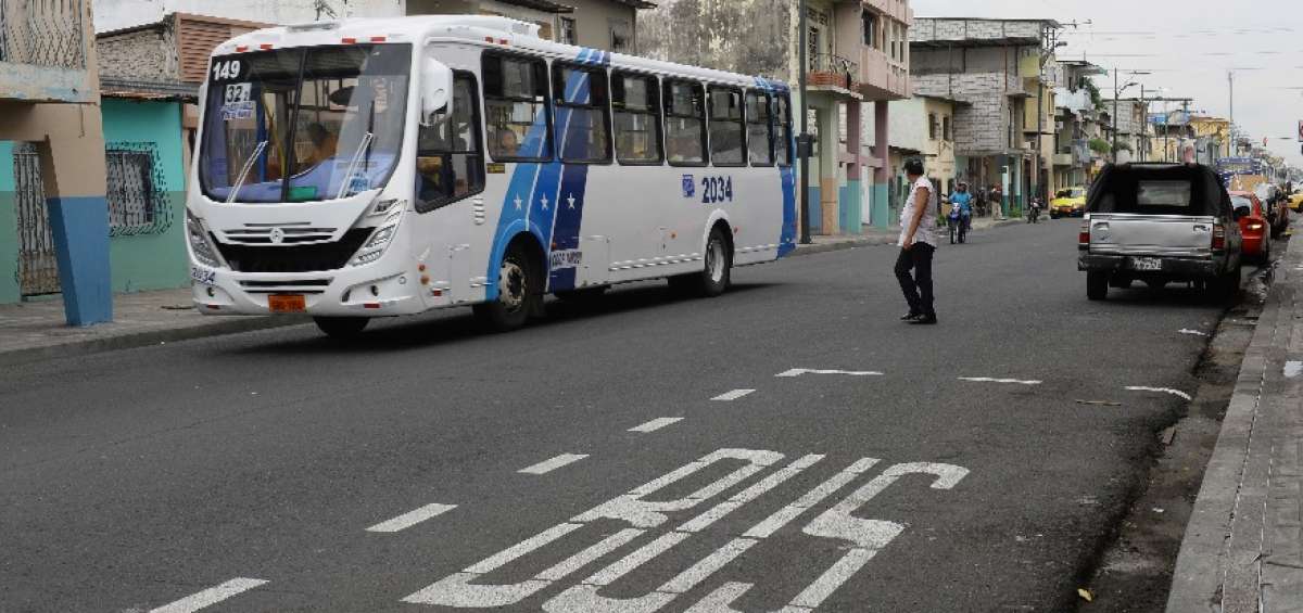 La se&ntilde;al&eacute;tica para la operaci&oacute;n de la ruta unificada de buses fue colocada desde diciembre de 2016. 