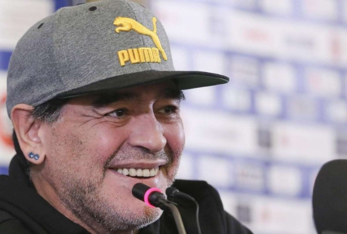 M&eacute;dico confiesa mito sobre entierro de Maradona sin su coraz&oacute;n